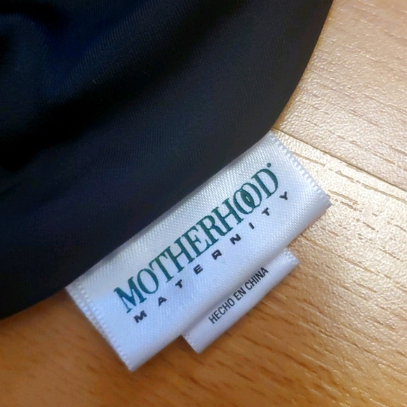 EUC Motherhood Maternity Bikini Top - Picture 2 of 3